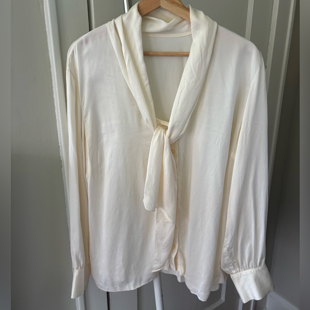 RL Ralph Lauren Ivory Cream 100% Silk Tie-Neck Button Down Blouse Sz XL